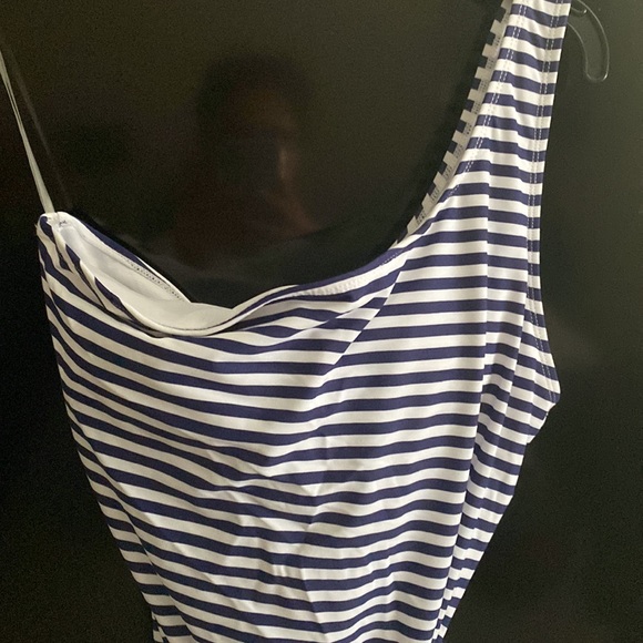 Jones NewYork Swimsuit - Picture 3 of 7